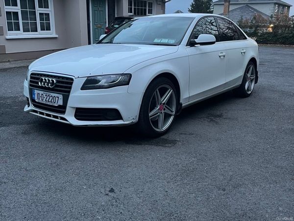 Audi A4 Saloon, Diesel, 2010, White