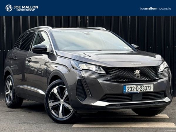 Peugeot 3008 MPV, Petrol, 2023, Grey