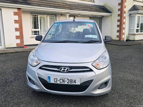 Hyundai i10 Hatchback, Petrol, 2012, Silver