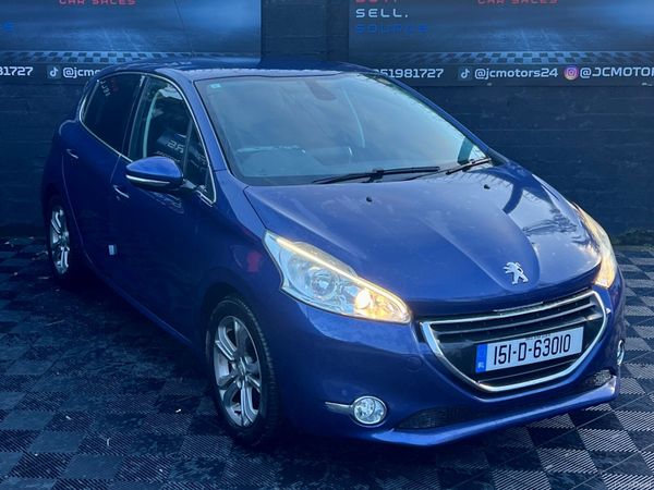 Peugeot 208 Hatchback, Petrol, 2015, Blue