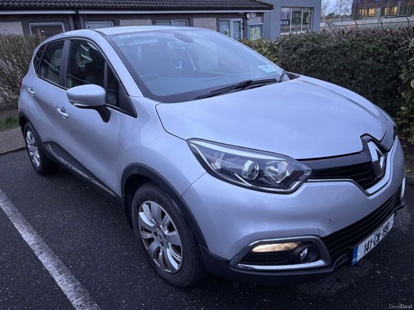 Renault Captur Hatchback, Diesel, 2014, Silver