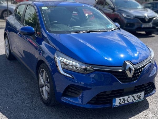 Renault Clio Hatchback, Petrol, 2022, Blue