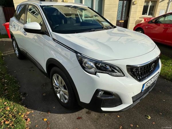 Peugeot 3008 MPV, Petrol, 2019, White