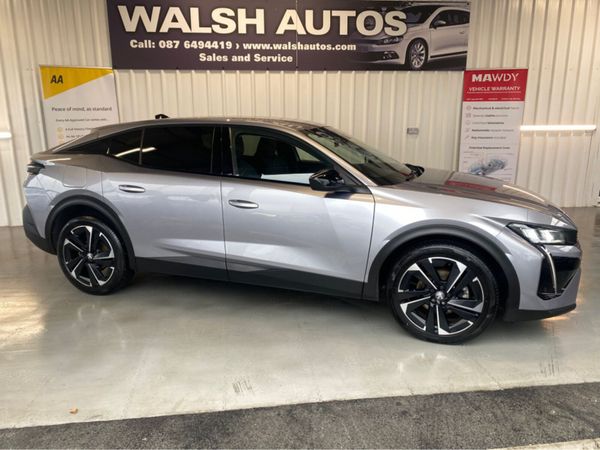 Peugeot 408 Hatchback, Petrol, 2023, Grey