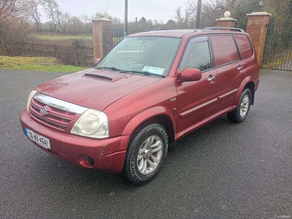 Suzuki Vitara SUV, Diesel, 2006, Red