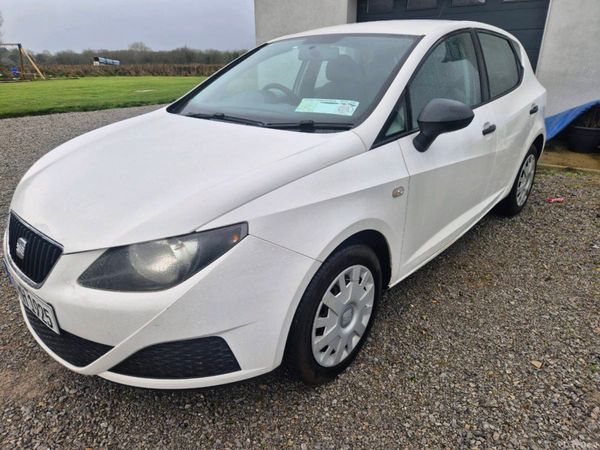 SEAT Ibiza Hatchback, Petrol, 2010, White