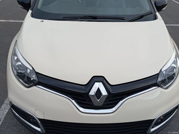 Renault Captur Hatchback, Diesel, 2017, White