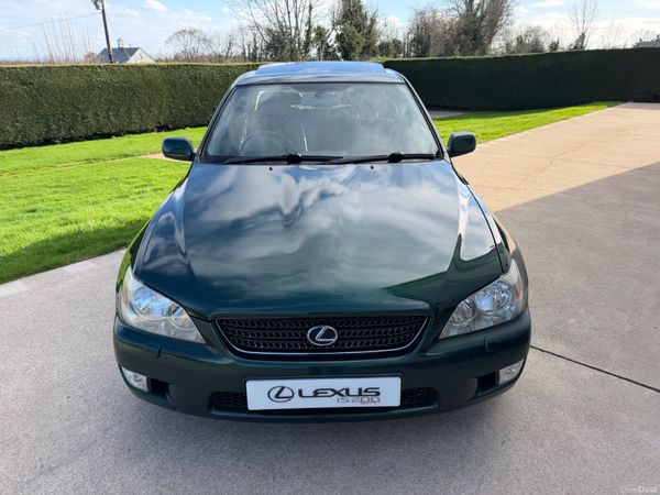 Lexus IS Saloon, Petrol, 2004, Green