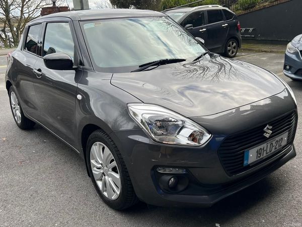 Suzuki Swift Hatchback, Petrol, 2019, Grey