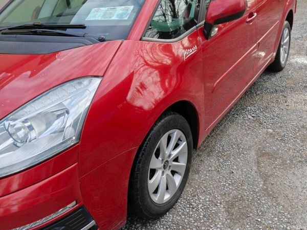 Mazda Mazda6 MPV, Diesel, 2016, Red