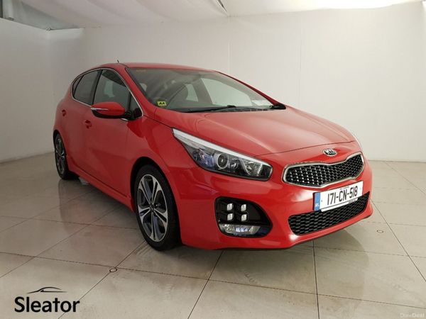 Kia Ceed Hatchback, Petrol, 2017, Red