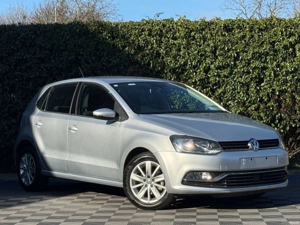 Volkswagen Polo Hatchback, Petrol, 2015, Silver
