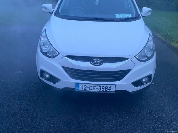 Hyundai ix35 SUV, Diesel, 2012, White