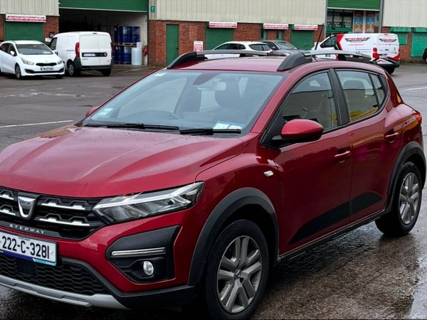 Dacia Sandero Stepway Hatchback, Petrol, 2022, Red