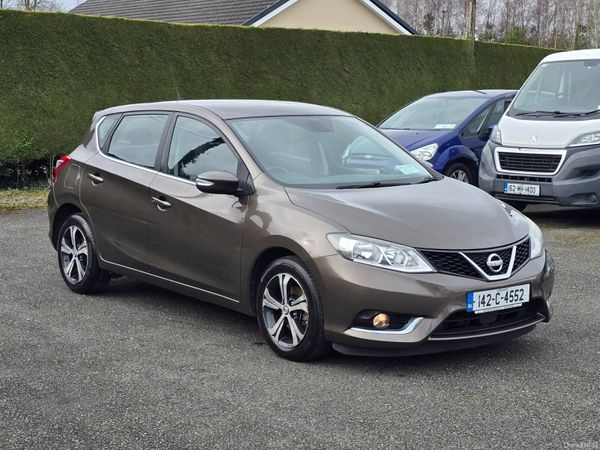Nissan Pulsar Hatchback, Diesel, 2014, Brown
