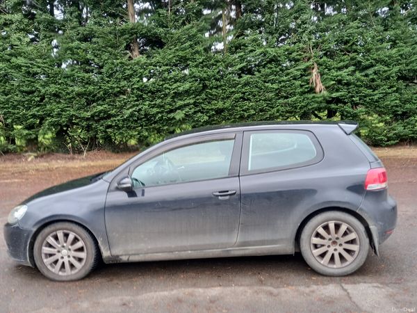 Volkswagen Golf Hatchback, Diesel, 2010, Black