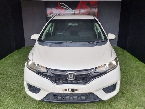 Honda Fit Hatchback, Petrol Hybrid, 2017, White