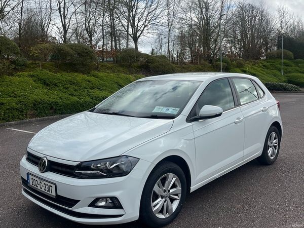 Volkswagen Polo Hatchback, Petrol, 2020, White