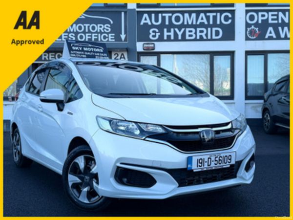 Honda Jazz Hatchback, Petrol Hybrid, 2019, White