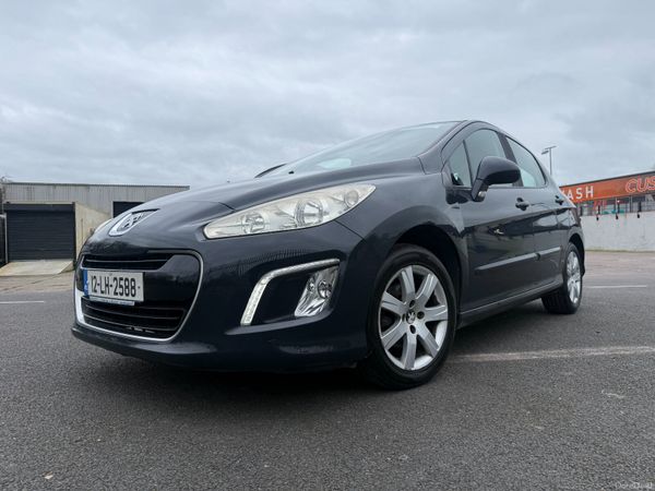 Peugeot 308 Hatchback, Diesel, 2012, Grey