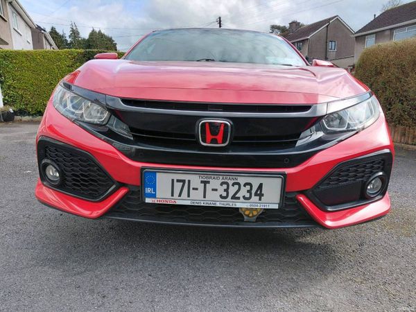 Honda Civic Hatchback, Petrol, 2017, Red