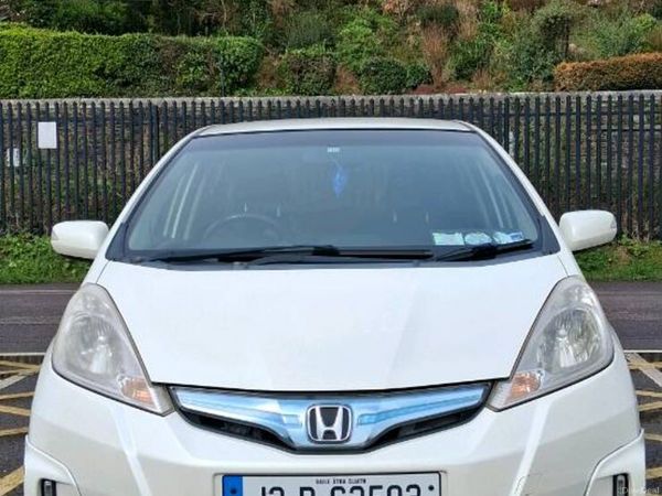Honda Fit Hatchback, Petrol Hybrid, 2012, White