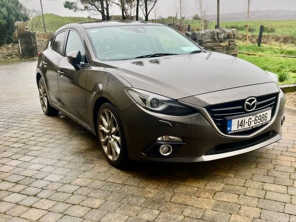 Mazda Mazda3 Hatchback, Petrol, 2014, Grey