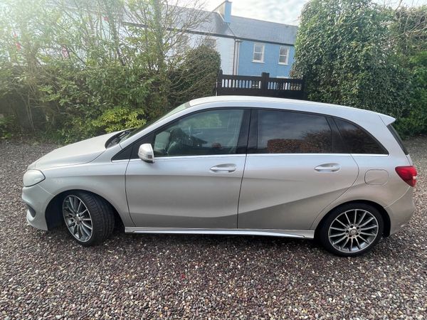 Mercedes-Benz B-Class MPV, Petrol, 2015, Silver