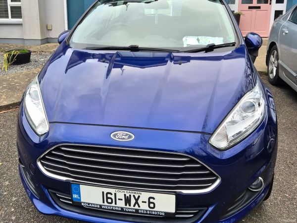 Ford Fiesta Hatchback, Petrol, 2016, Blue