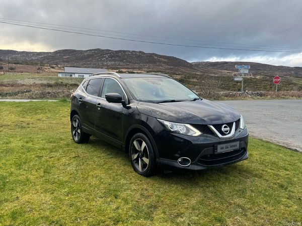 Nissan Qashqai Hatchback, Diesel, 2016, Black