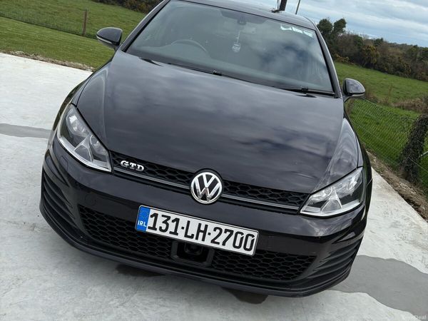 Volkswagen Golf Hatchback, Diesel, 2013, Black