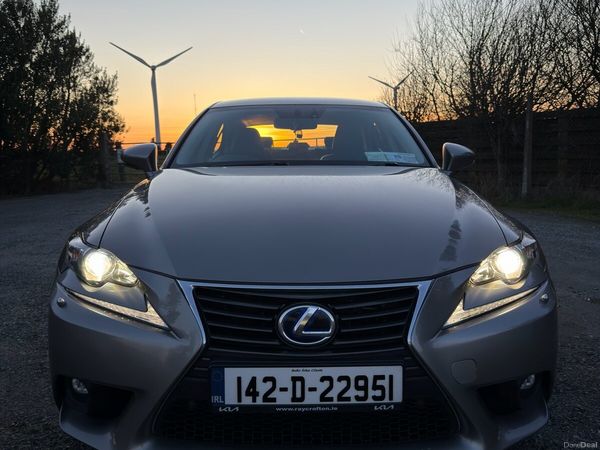 Lexus IS Saloon, Petrol Hybrid, 2014, Silver