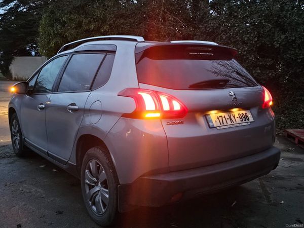 Peugeot 2008 Estate, Diesel, 2017, Grey