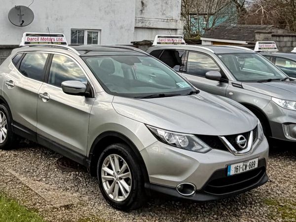 Nissan Qashqai Hatchback, Diesel, 2016, Silver