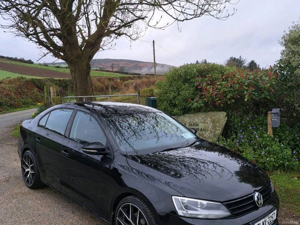 Volkswagen Jetta Saloon, Diesel, 2017, Black
