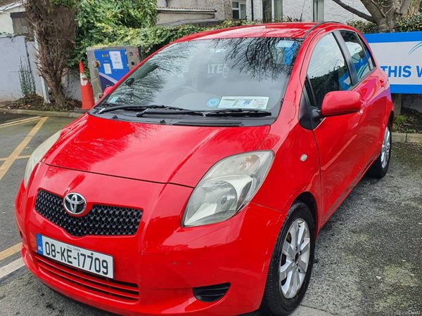 Toyota Yaris Hatchback, Petrol, 2008, Red