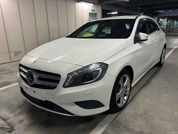 Mercedes-Benz A-Class Hatchback, Petrol, 2014, White