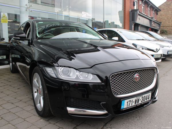 Jaguar XF Saloon, Diesel, 2017, Black