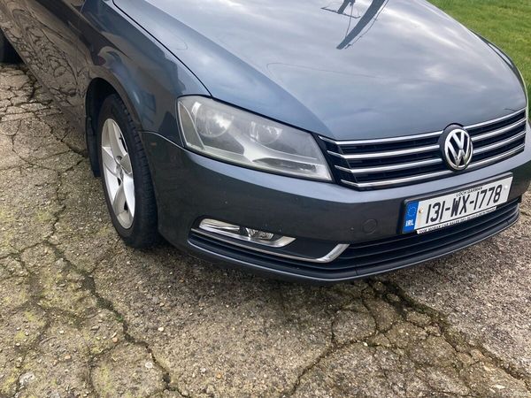 Volkswagen Passat Saloon, Diesel, 2013, Grey