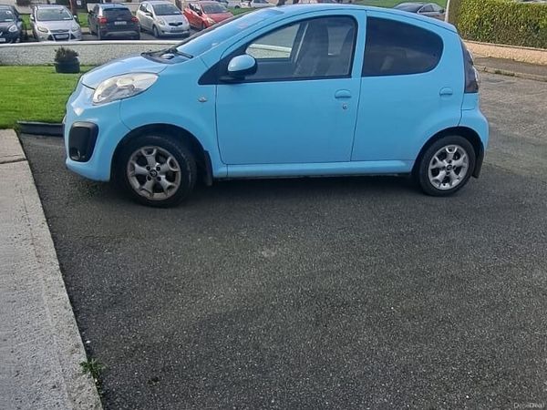 Citroen C1 Hatchback, Petrol, 2012, Blue
