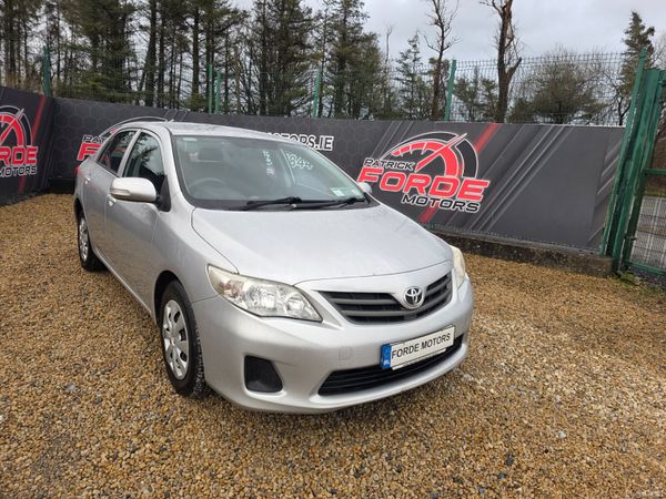Toyota Corolla Saloon, Diesel, 2012, Silver