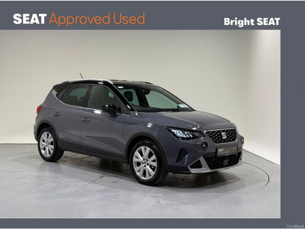 SEAT Arona Hatchback, Petrol, 2025, Grey