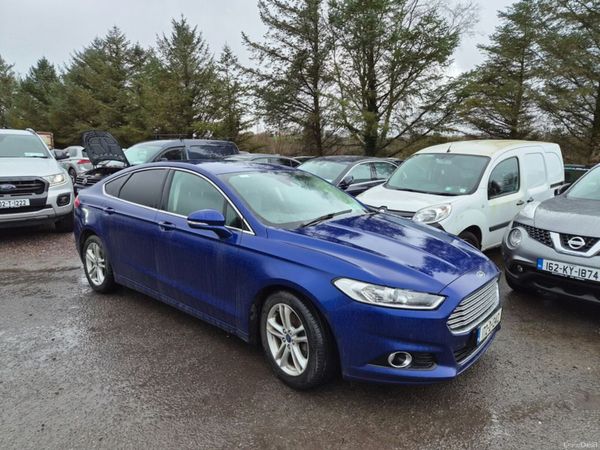 Ford Mondeo Hatchback, Diesel, 2017, Blue