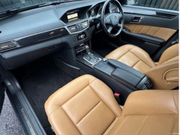 Mercedes-Benz E-Class Saloon, Diesel, 2010, Grey