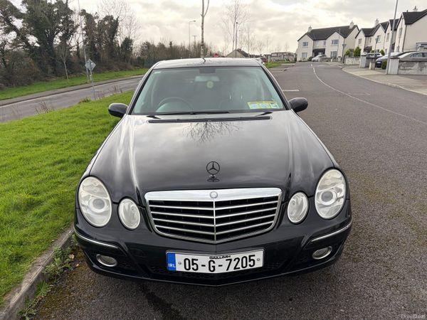 Mercedes-Benz E-Class Saloon, Petrol, 2005, Black
