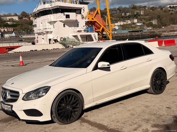 Mercedes-Benz E-Class Saloon, Diesel, 2014, White