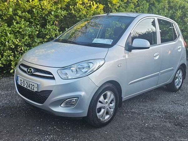 Hyundai i10 Hatchback, Petrol, 2012, Silver