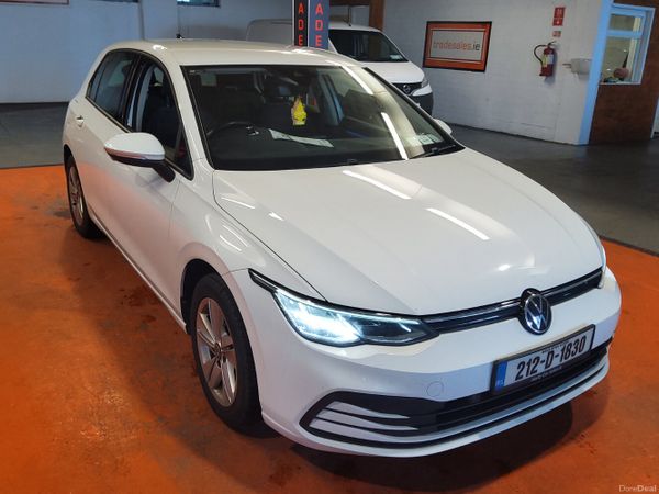Volkswagen Golf Estate, Petrol, 2021, White