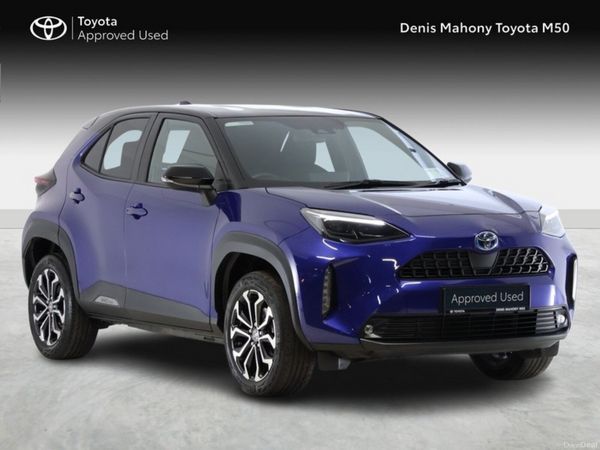 Toyota Yaris Cross SUV, Petrol Hybrid, 2024, Blue