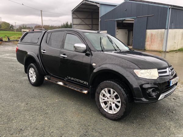 Mitsubishi L200 Crew Cab, Diesel, 2014, Black
